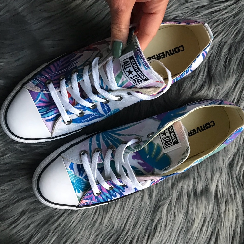 Converse low top sneakers white with pastel blue, purple, pink tropical print - Picture 7 of 8